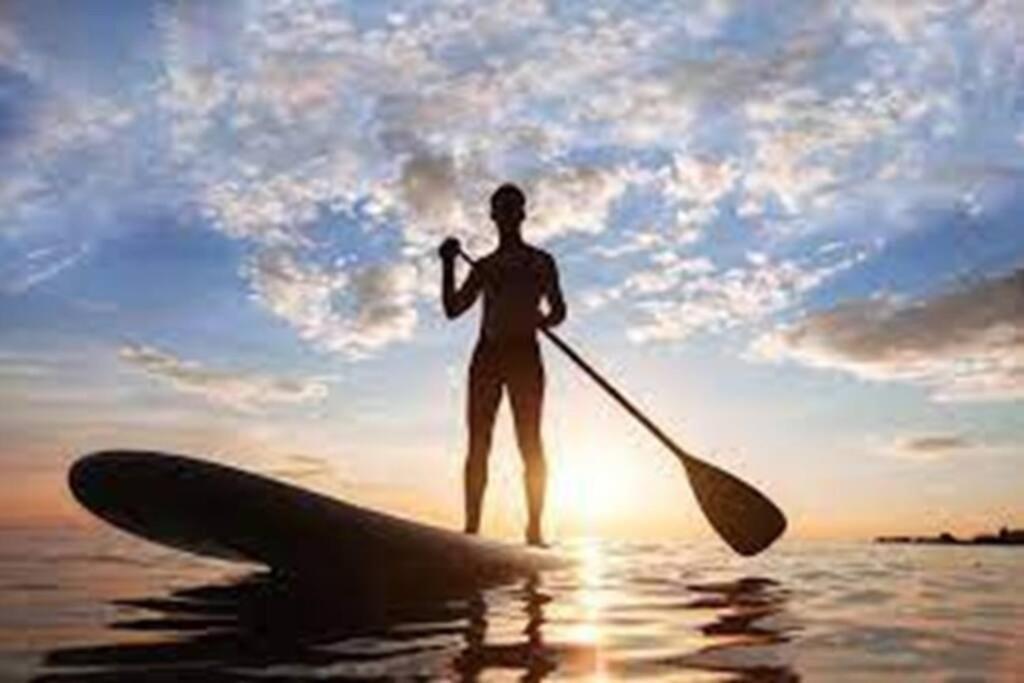 Bungalow Direkt Am See, Mit Eigenem Boot Roding Ngoại thất bức ảnh