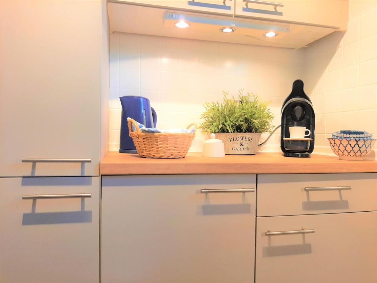 Bungalow Direkt Am See, Mit Eigenem Boot Roding Ngoại thất bức ảnh